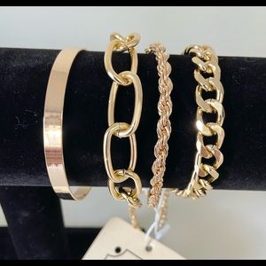 NEW w/tag Set of 4  golden bracelets in gift bag, NWT